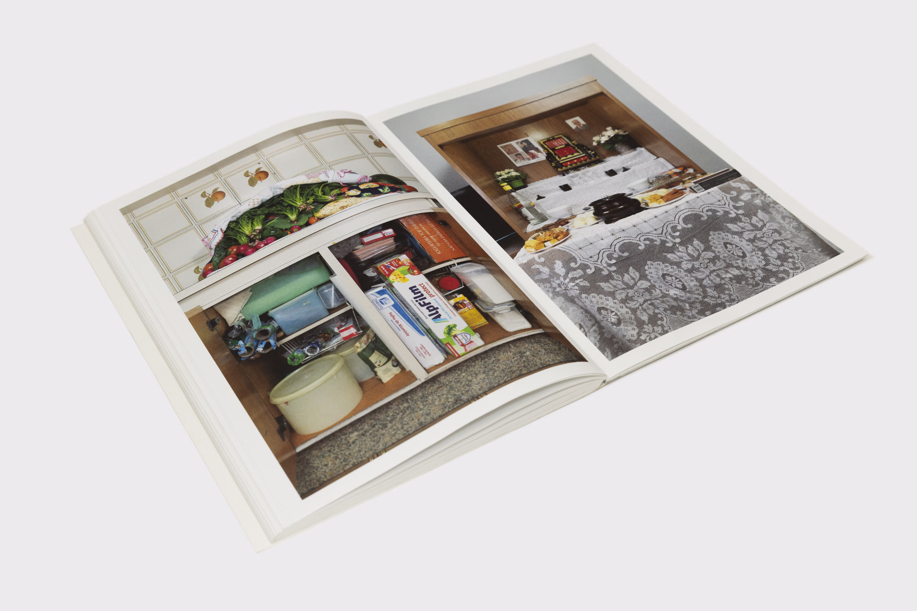 Ricardo Tokugawa. Utaki, book view 10, 2021